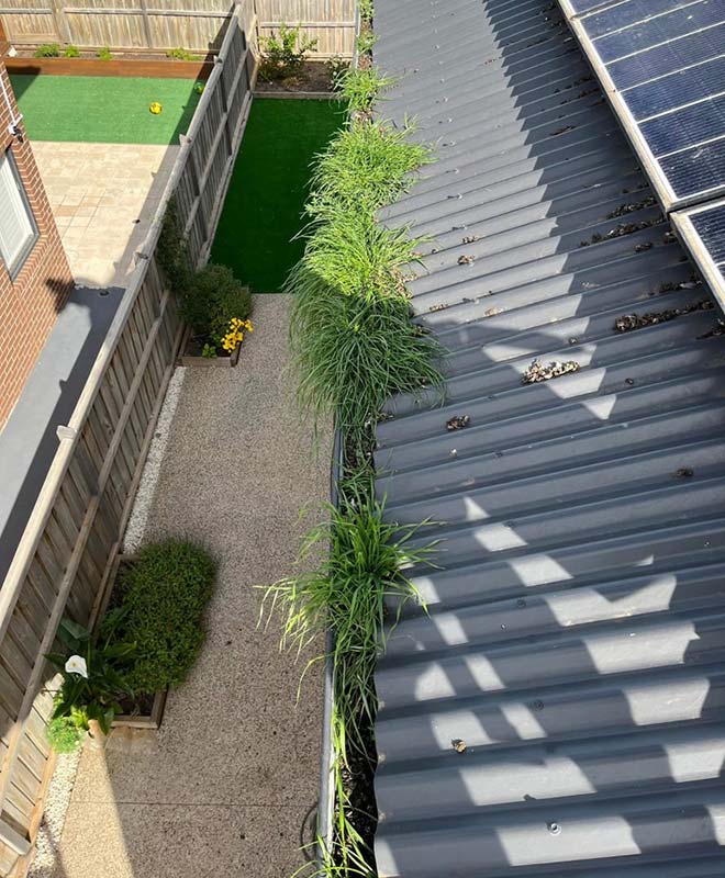 gutter-cleaning-services-Adelaide-before